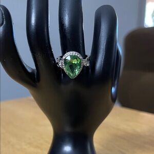 Elegant Green Gemstone Silver Ring